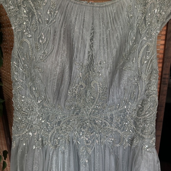 MONTAGE BY MON CHERI M515 - Picture 3 of 7